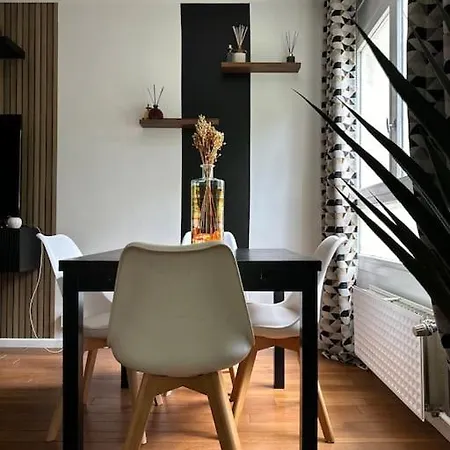 Proche De Paris Apartman *