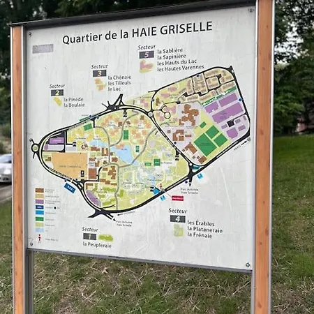 Proche De Paris Apartman